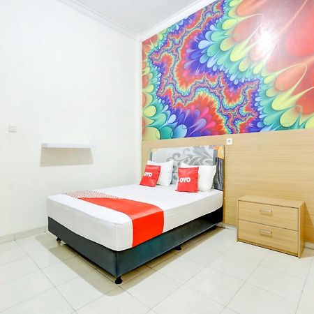 Oyo 3870 Homestay Arya Samarinda Ngoại thất bức ảnh