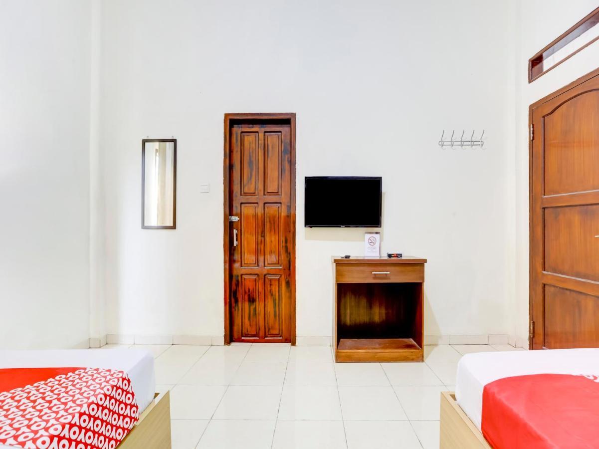 Oyo 3870 Homestay Arya Samarinda Ngoại thất bức ảnh