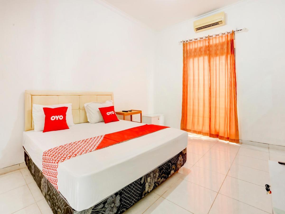 Oyo 3870 Homestay Arya Samarinda Ngoại thất bức ảnh